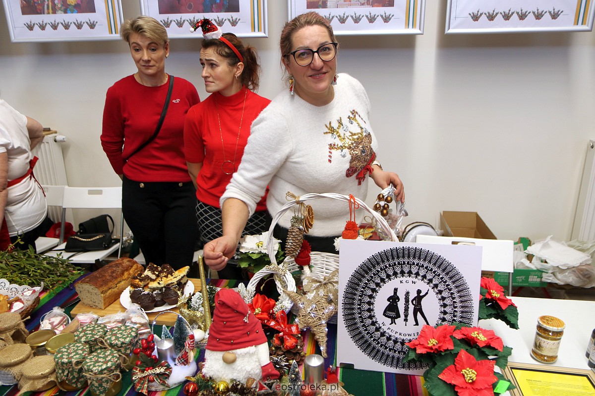 Jarmark Bożonarodzeniowy w Łysych [17.12.2023] - zdjęcie #41 - eOstroleka.pl