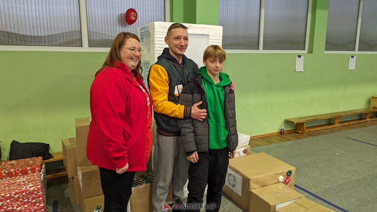 23. finał Szlachetnej Paczki w Ostrołęce [17.12.2023] - zdjęcie #11 - eOstroleka.pl