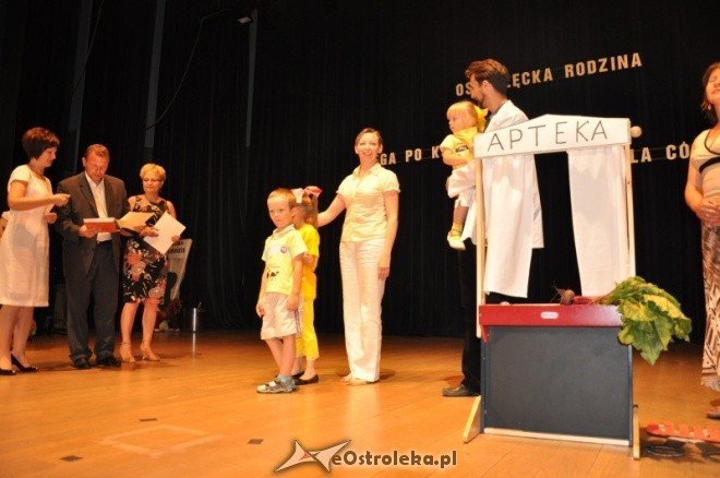 IV edycja konkursu Ostrołęcka rodzina, sięga po książki, dla córki i syna w OCK (ZDJĘCIA) - zdjęcie #31 - eOstroleka.pl