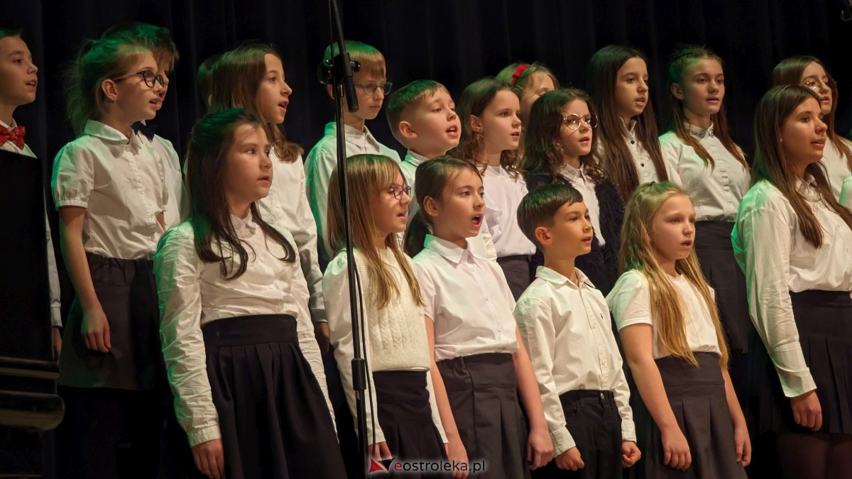 25. Ostrołęckie Spotkania Chóralne [17.12.2023] - zdjęcie #5 - eOstroleka.pl