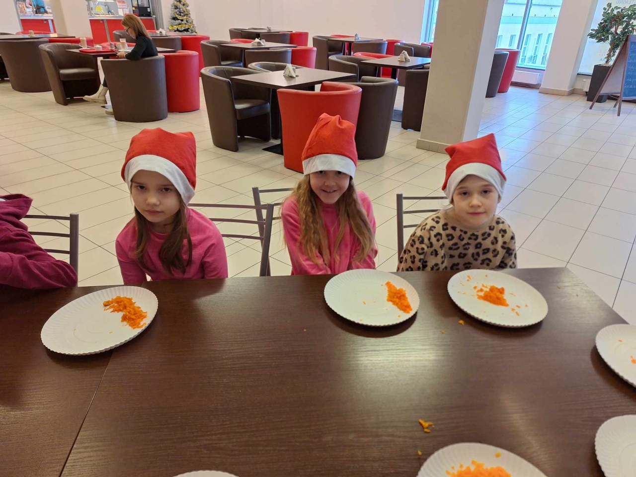 Dzień Fafernucha w Bistro Do Syta [18.12.2023] - zdjęcie #6 - eOstroleka.pl