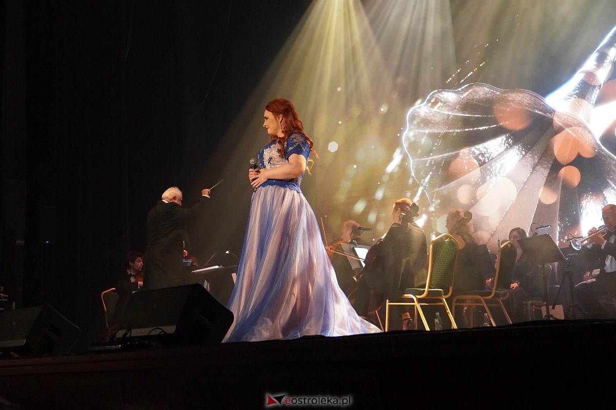 „Niezwykli jak Jan Kiepura”: piękny koncert z okazji 25-lecia Mazowsza [18.12.2023] - zdjęcie #58 - eOstroleka.pl