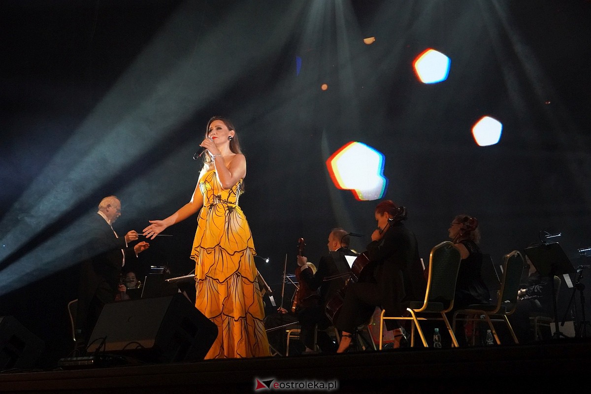„Niezwykli jak Jan Kiepura”: piękny koncert z okazji 25-lecia Mazowsza [18.12.2023] - zdjęcie #42 - eOstroleka.pl
