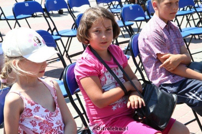 III miejski dzień szkolny przeciw przemocy(06.06.2011) - zdjęcie #25 - eOstroleka.pl