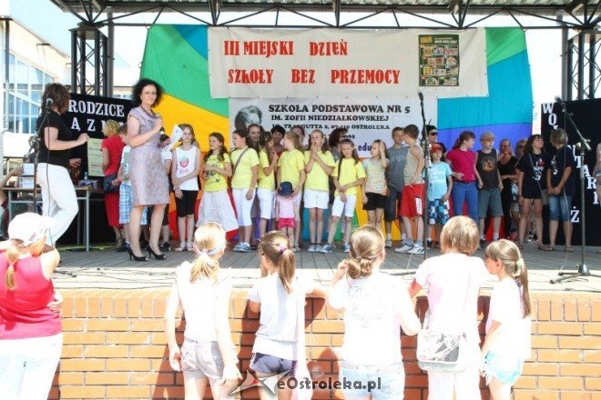 III miejski dzień szkolny przeciw przemocy(06.06.2011) - zdjęcie #16 - eOstroleka.pl