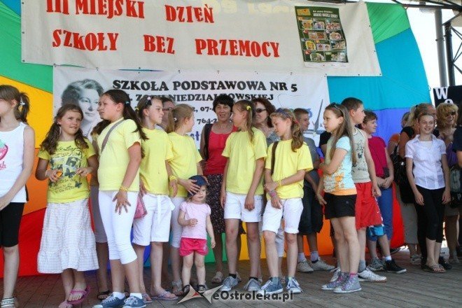 III miejski dzień szkolny przeciw przemocy(06.06.2011) - zdjęcie #14 - eOstroleka.pl