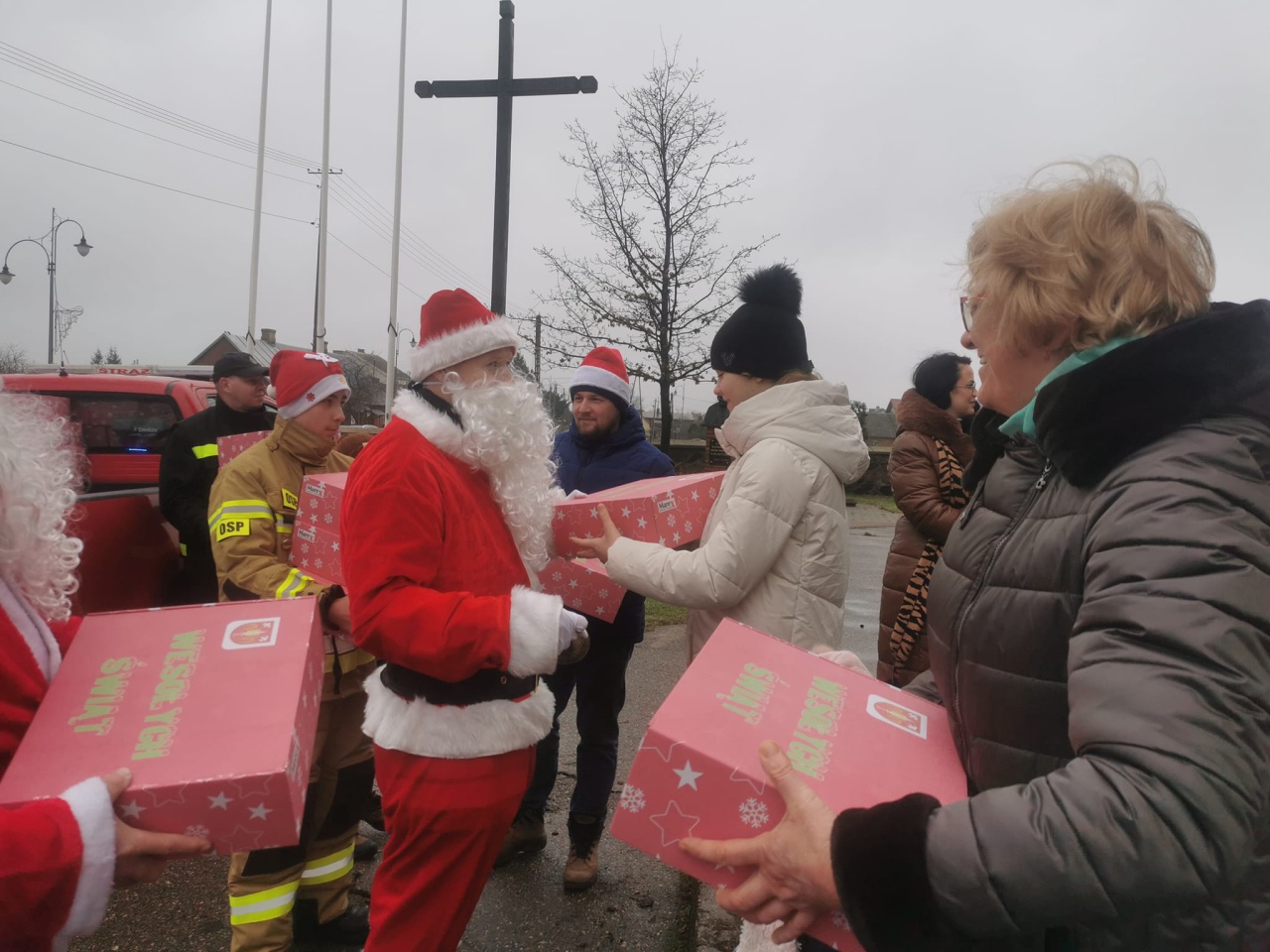 Mikołajkowo w gminie Rzekuń [20.12.2023] - zdjęcie #1 - eOstroleka.pl