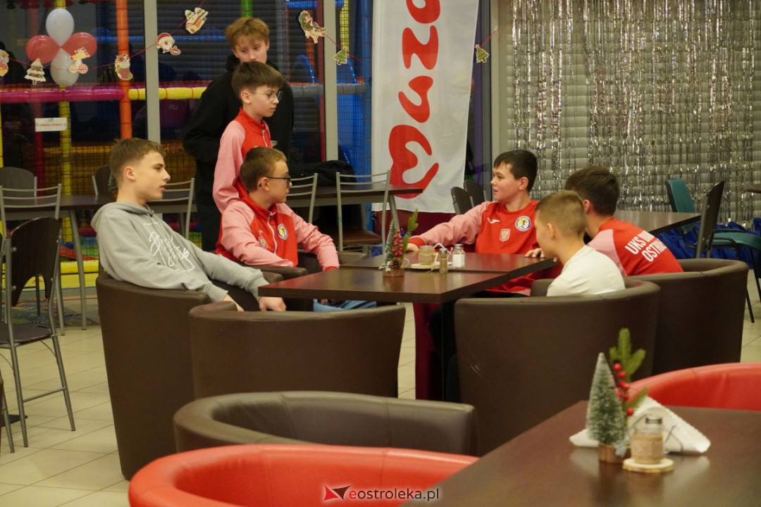 Sportowa wigilia [20.12.2023] - zdjęcie #65 - eOstroleka.pl