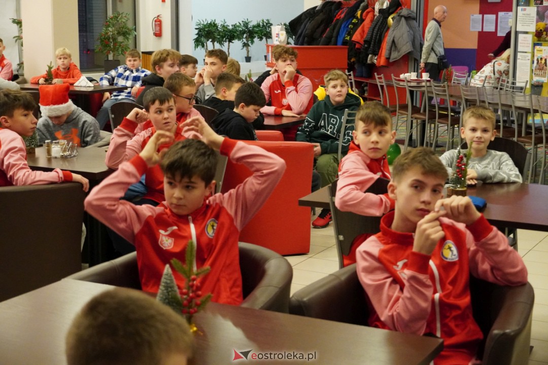 Sportowa wigilia [20.12.2023] - zdjęcie #44 - eOstroleka.pl