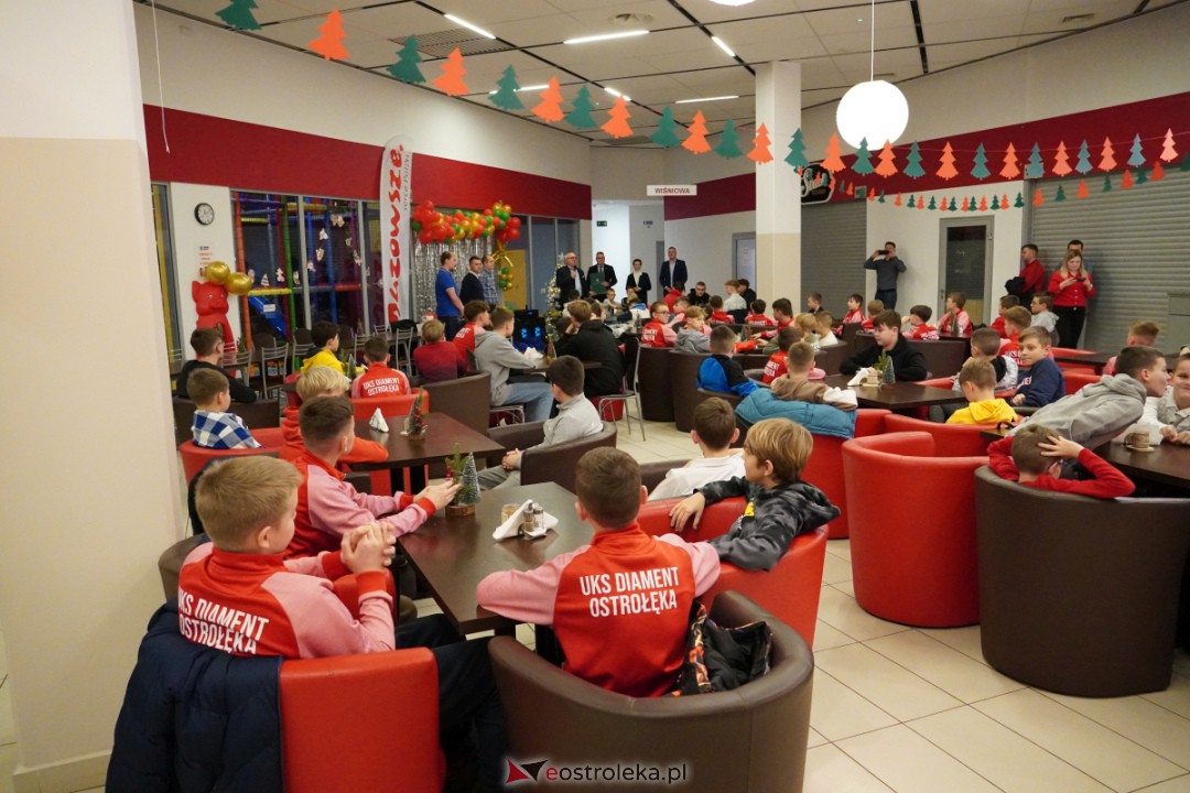 Sportowa wigilia [20.12.2023] - zdjęcie #33 - eOstroleka.pl
