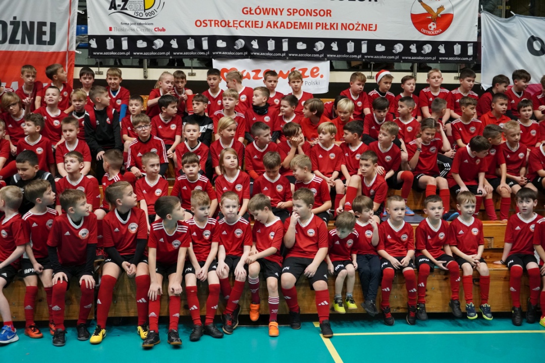 Futbolowa wigilia w APN Ostrołęka [20.12.2023] - zdjęcie #119 - eOstroleka.pl