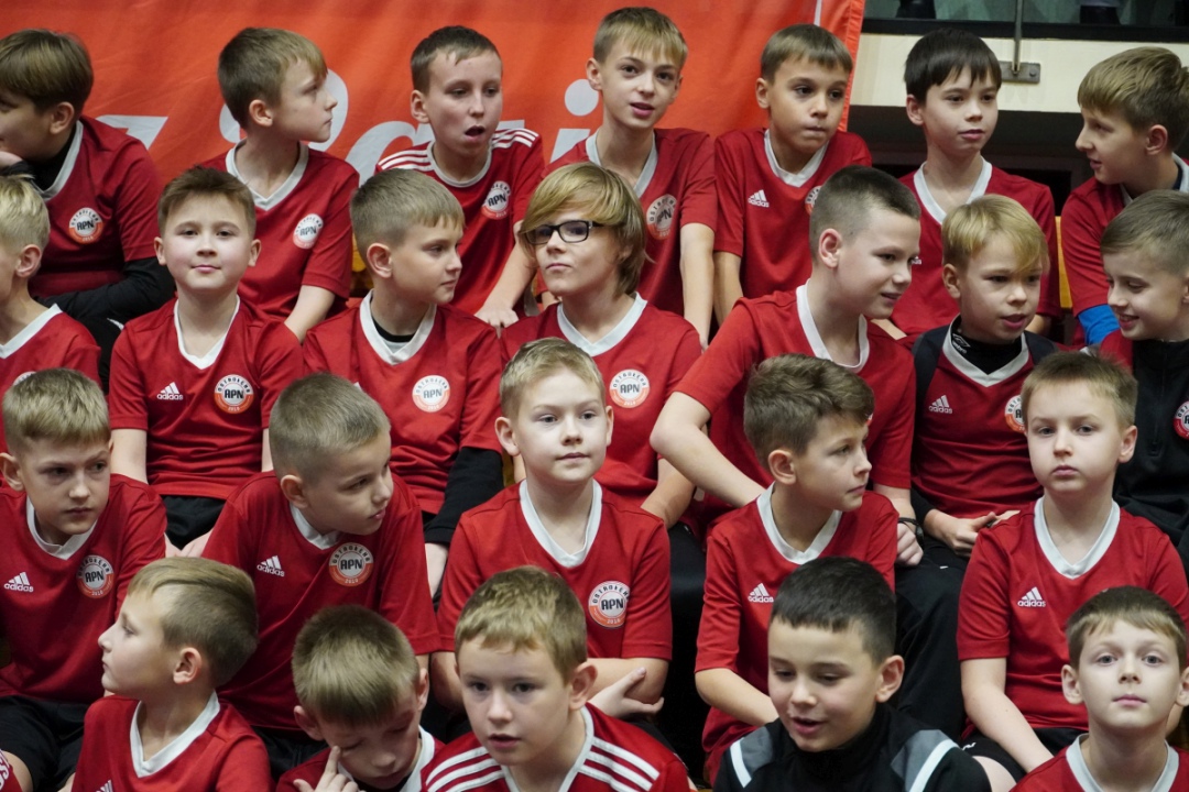 Futbolowa wigilia w APN Ostrołęka [20.12.2023] - zdjęcie #95 - eOstroleka.pl