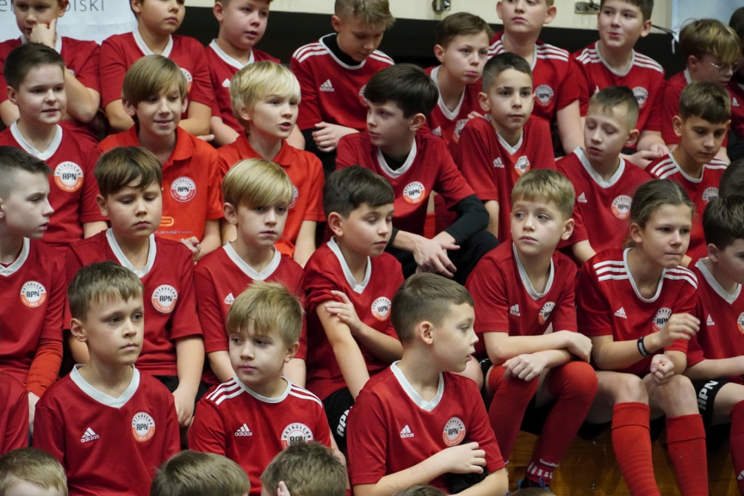 Futbolowa wigilia w APN Ostrołęka [20.12.2023] - zdjęcie #91 - eOstroleka.pl