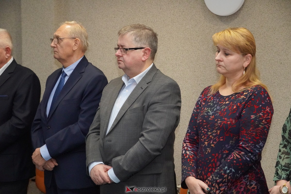 Spotkanie opłatkowe absolwentów i sympatyków Wyższej Szkoły Społeczno-Ekonomicznej [21.12.2023] - zdjęcie #14 - eOstroleka.pl