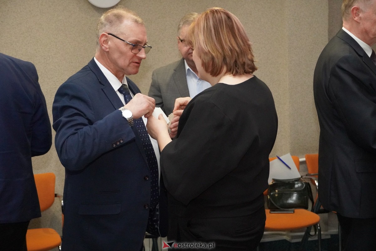 Spotkanie opłatkowe absolwentów i sympatyków Wyższej Szkoły Społeczno-Ekonomicznej [21.12.2023] - zdjęcie #3 - eOstroleka.pl