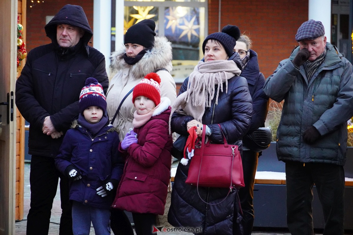 Wigilia miejska 2023 w Ostrołęce [23.12.2023] - zdjęcie #90 - eOstroleka.pl