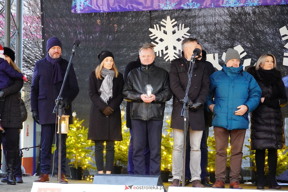 Wigilia miejska 2023 w Ostrołęce [23.12.2023] - zdjęcie #70 - eOstroleka.pl