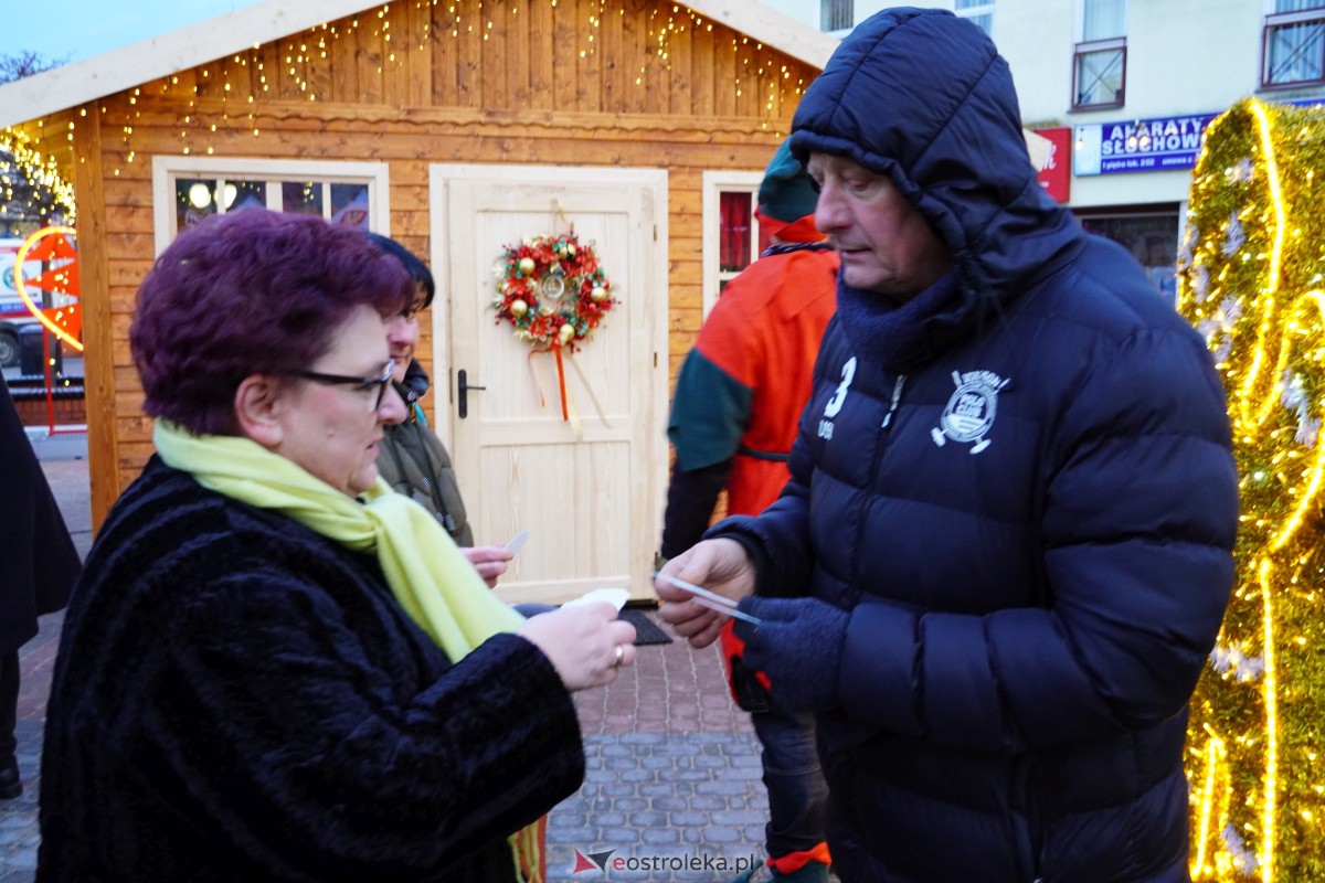 Wigilia miejska 2023 w Ostrołęce [23.12.2023] - zdjęcie #39 - eOstroleka.pl