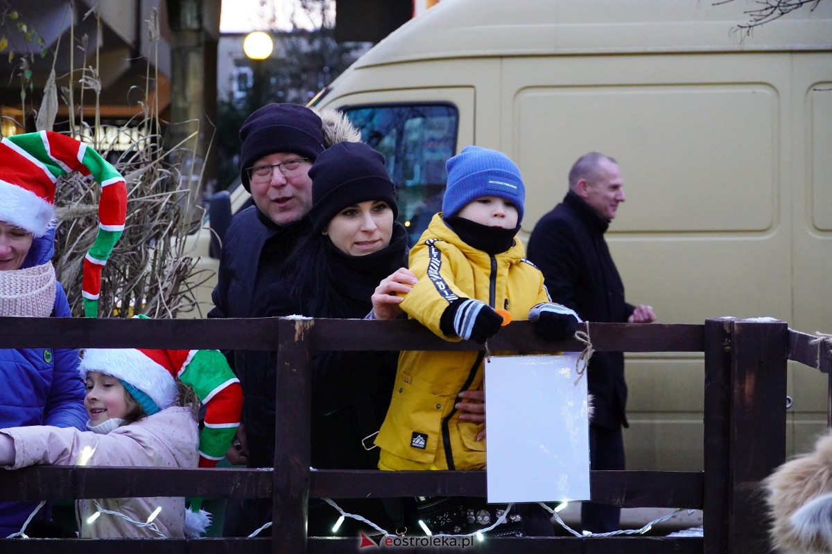 Wigilia miejska 2023 w Ostrołęce [23.12.2023] - zdjęcie #38 - eOstroleka.pl