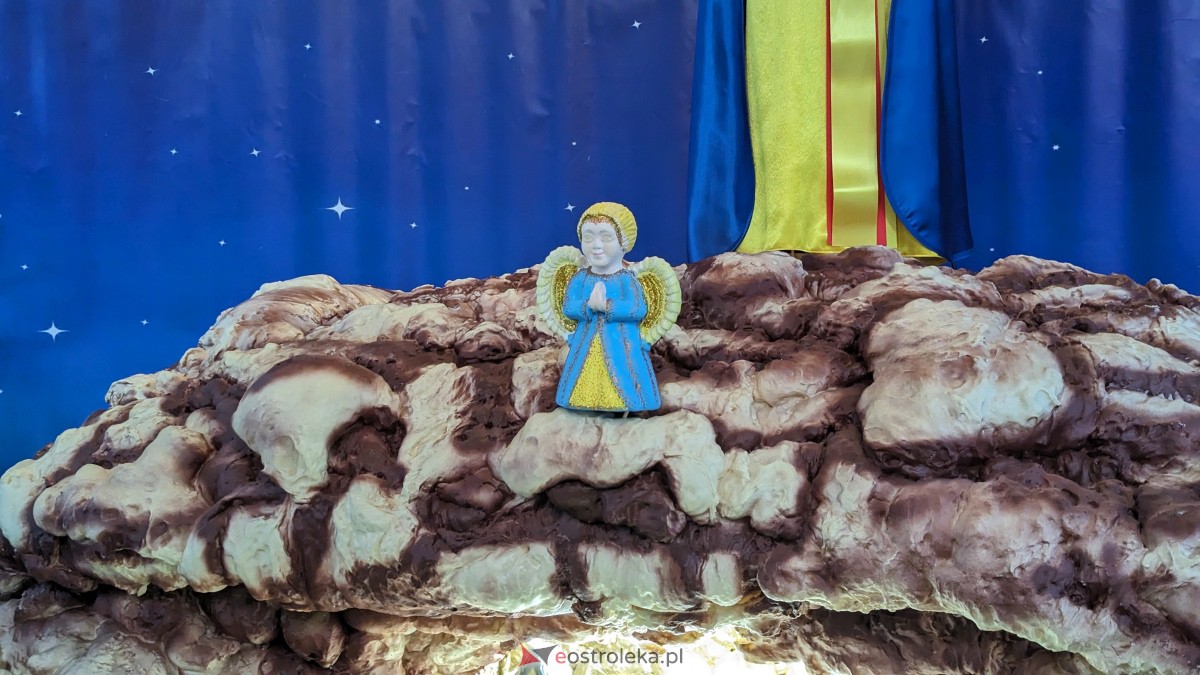 Szopki Bożonarodzeniowe w ostrołęckich kościołach [25.12.2023] - zdjęcie #34 - eOstroleka.pl