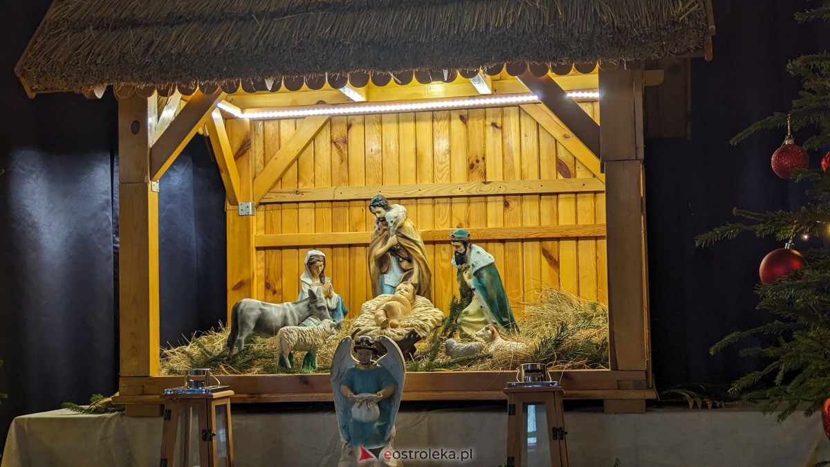 Szopki Bożonarodzeniowe w ostrołęckich kościołach [25.12.2023] - zdjęcie #23 - eOstroleka.pl
