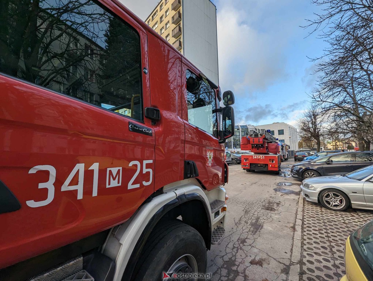 Interwencja strażaków przy Starosty Kosa [27.12.2023] - zdjęcie #4 - eOstroleka.pl