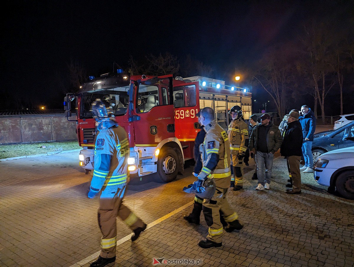 Nowy wóz strażacki OSP Ostrołęka [27.12.2023] - zdjęcie #10 - eOstroleka.pl