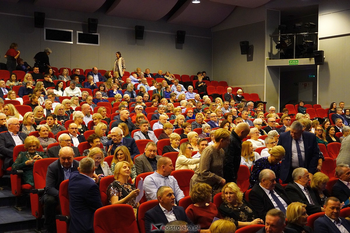 Sylwester w OCK [31.12.2023] - zdjęcie #114 - eOstroleka.pl