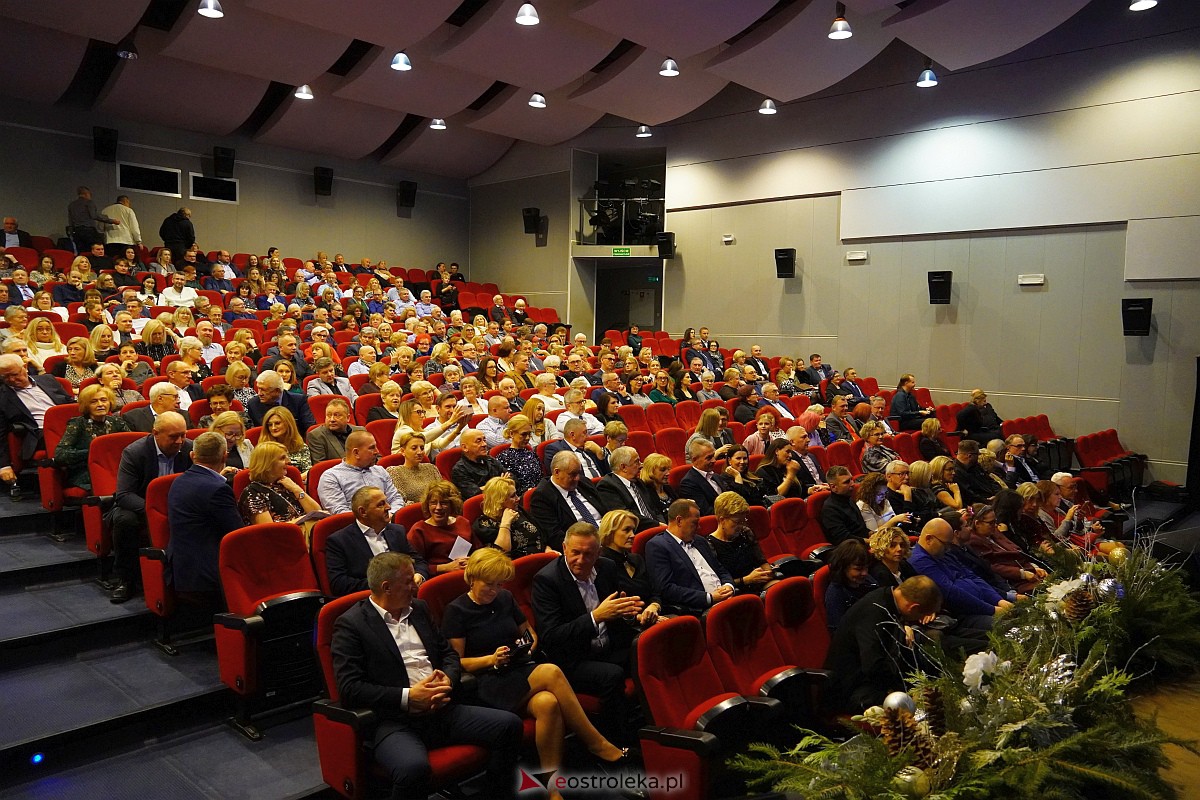 Sylwester w OCK [31.12.2023] - zdjęcie #108 - eOstroleka.pl