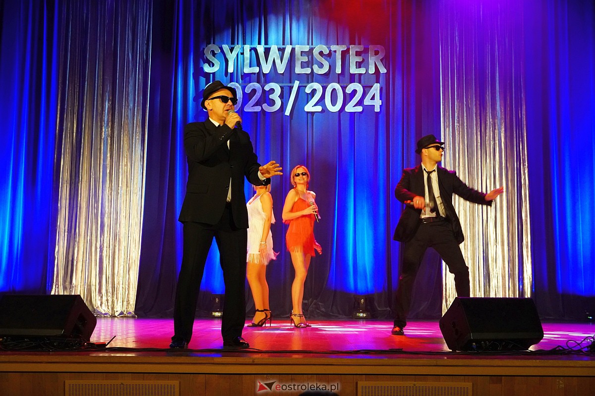 Sylwester w OCK [31.12.2023] - zdjęcie #104 - eOstroleka.pl