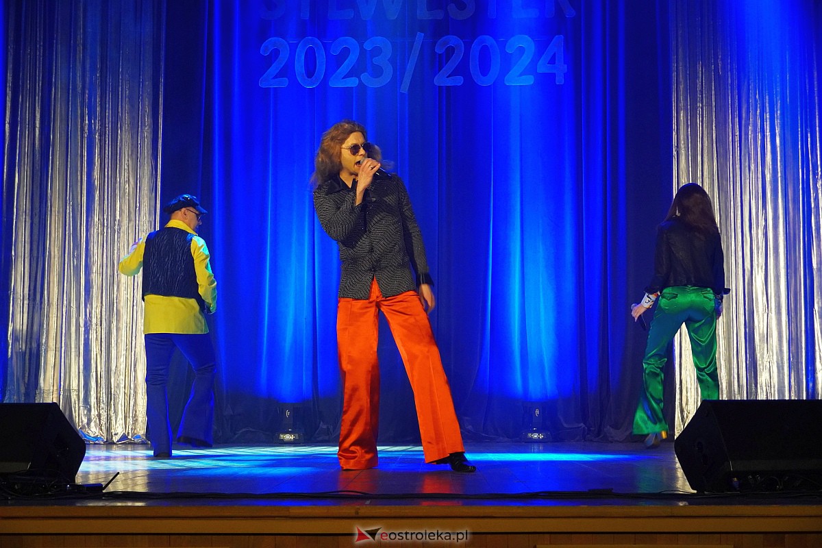 Sylwester w OCK [31.12.2023] - zdjęcie #71 - eOstroleka.pl