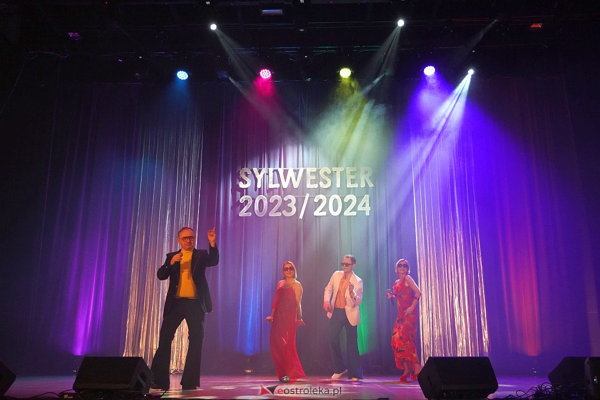 Sylwester w OCK [31.12.2023] - zdjęcie #19 - eOstroleka.pl