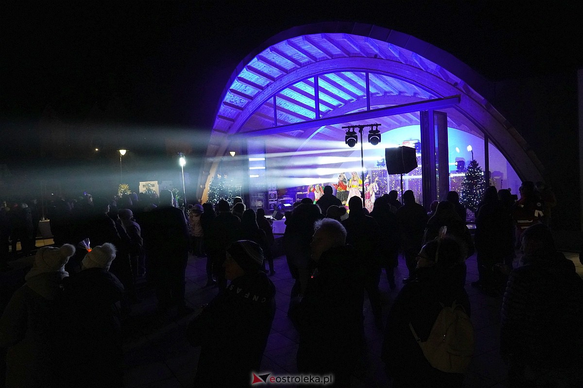 Sylwester w Troszynie [31.12.2023] - zdjęcie #100 - eOstroleka.pl