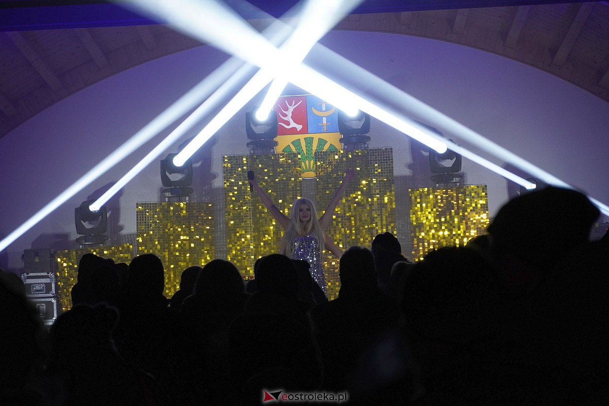 Sylwester w Troszynie [31.12.2023] - zdjęcie #81 - eOstroleka.pl