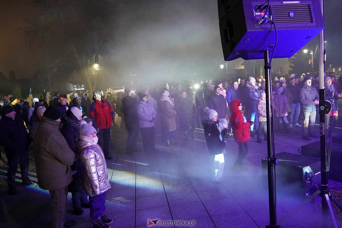 Sylwester w Troszynie [31.12.2023] - zdjęcie #7 - eOstroleka.pl