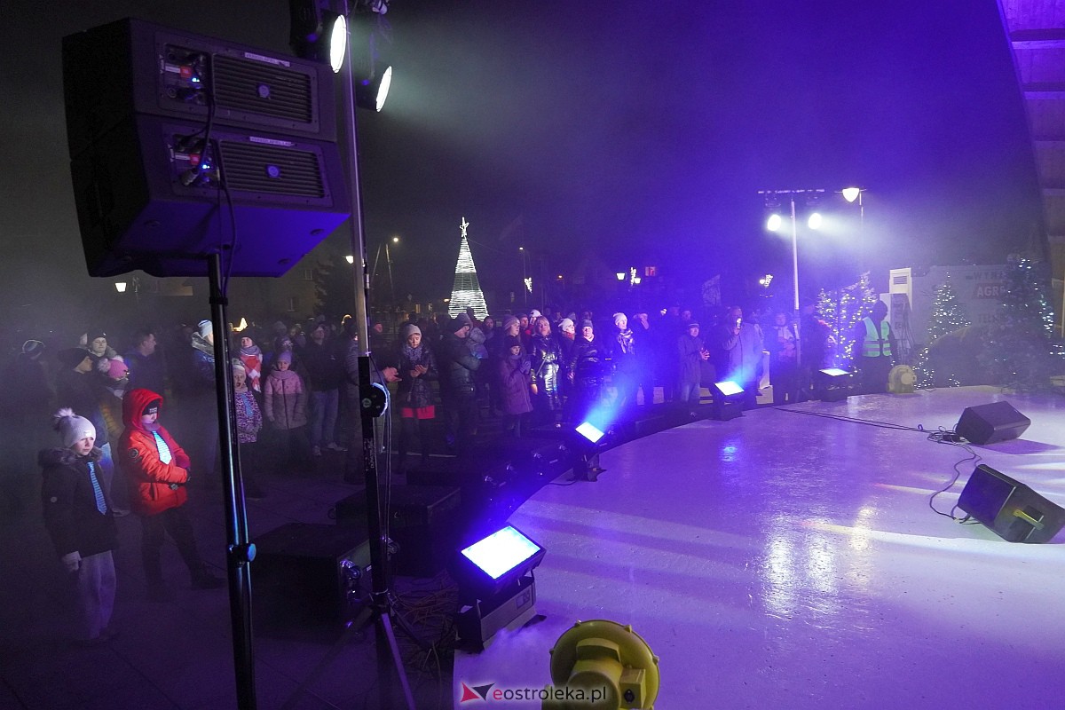 Sylwester w Troszynie [31.12.2023] - zdjęcie #5 - eOstroleka.pl