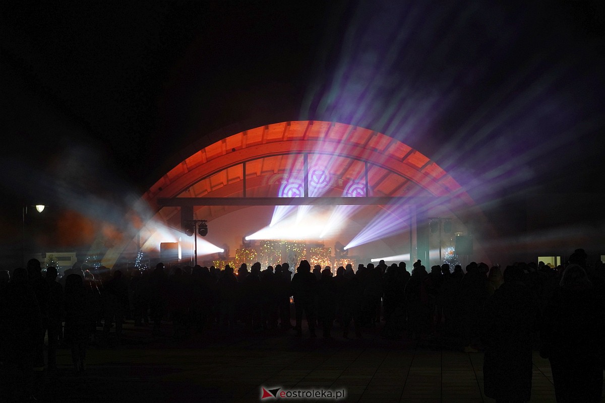 Sylwester w Troszynie [31.12.2023] - zdjęcie #1 - eOstroleka.pl