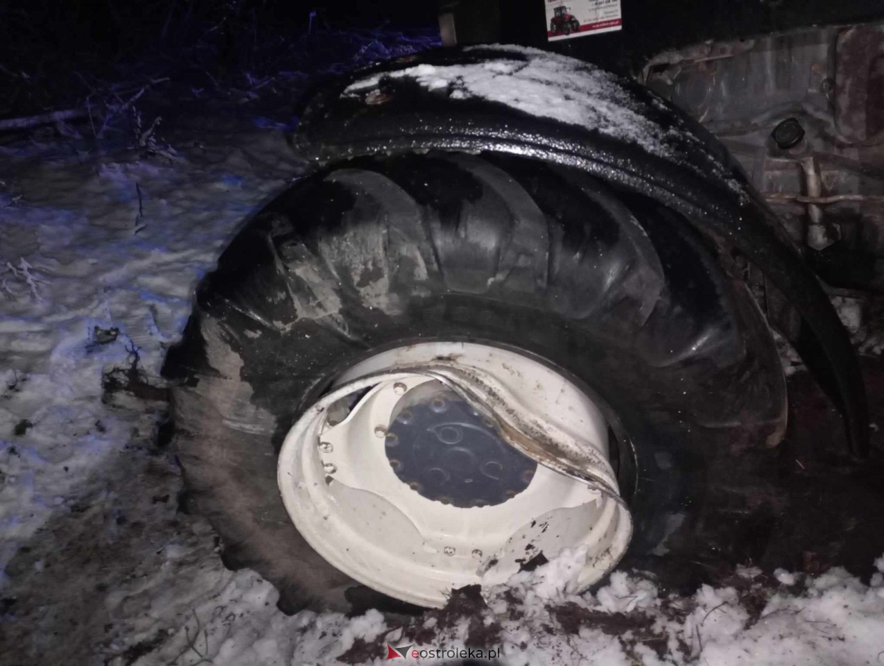 Wypadek w Michałowie [03.01.2024] - zdjęcie #10 - eOstroleka.pl
