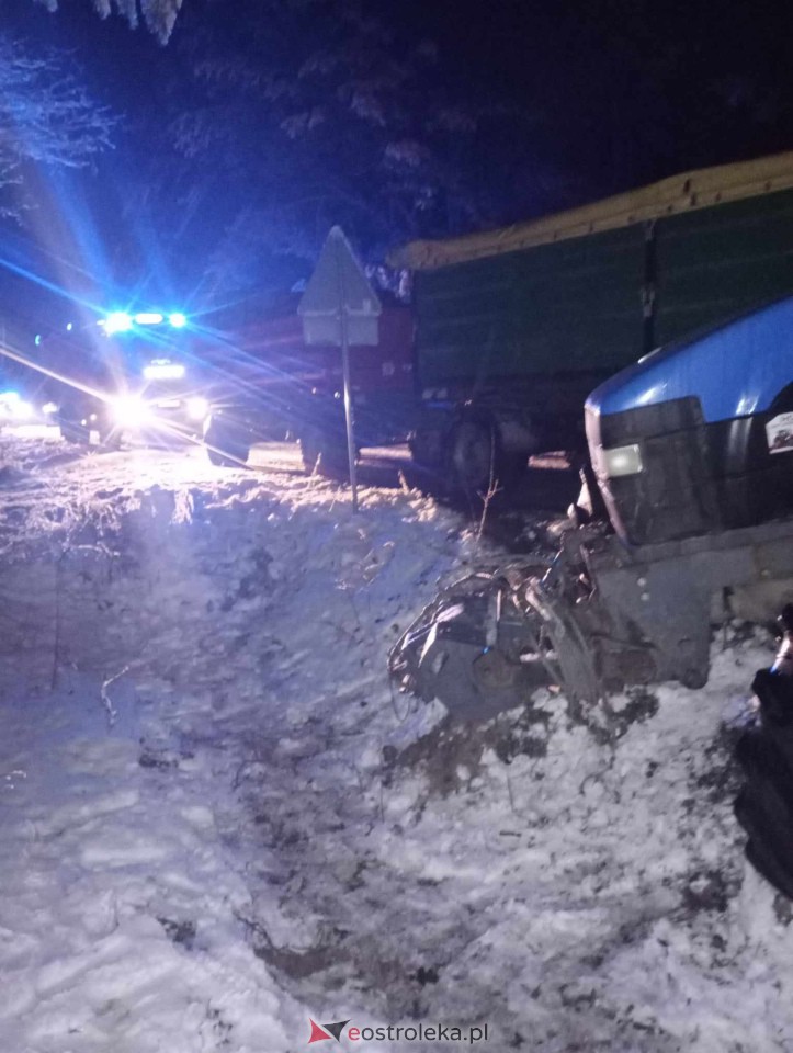Wypadek w Michałowie [03.01.2024] - zdjęcie #6 - eOstroleka.pl