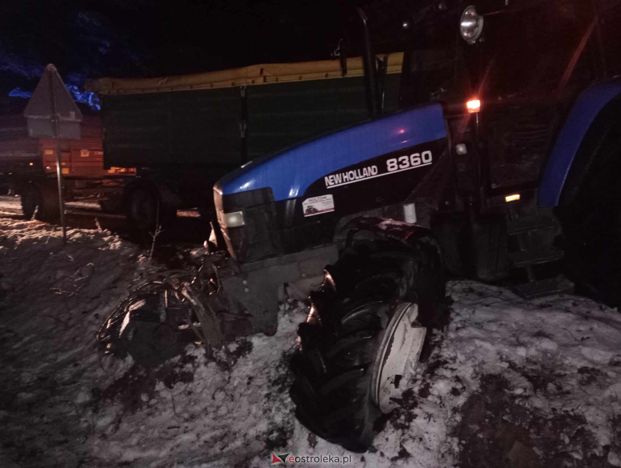 Wypadek w Michałowie [03.01.2024] - zdjęcie #2 - eOstroleka.pl