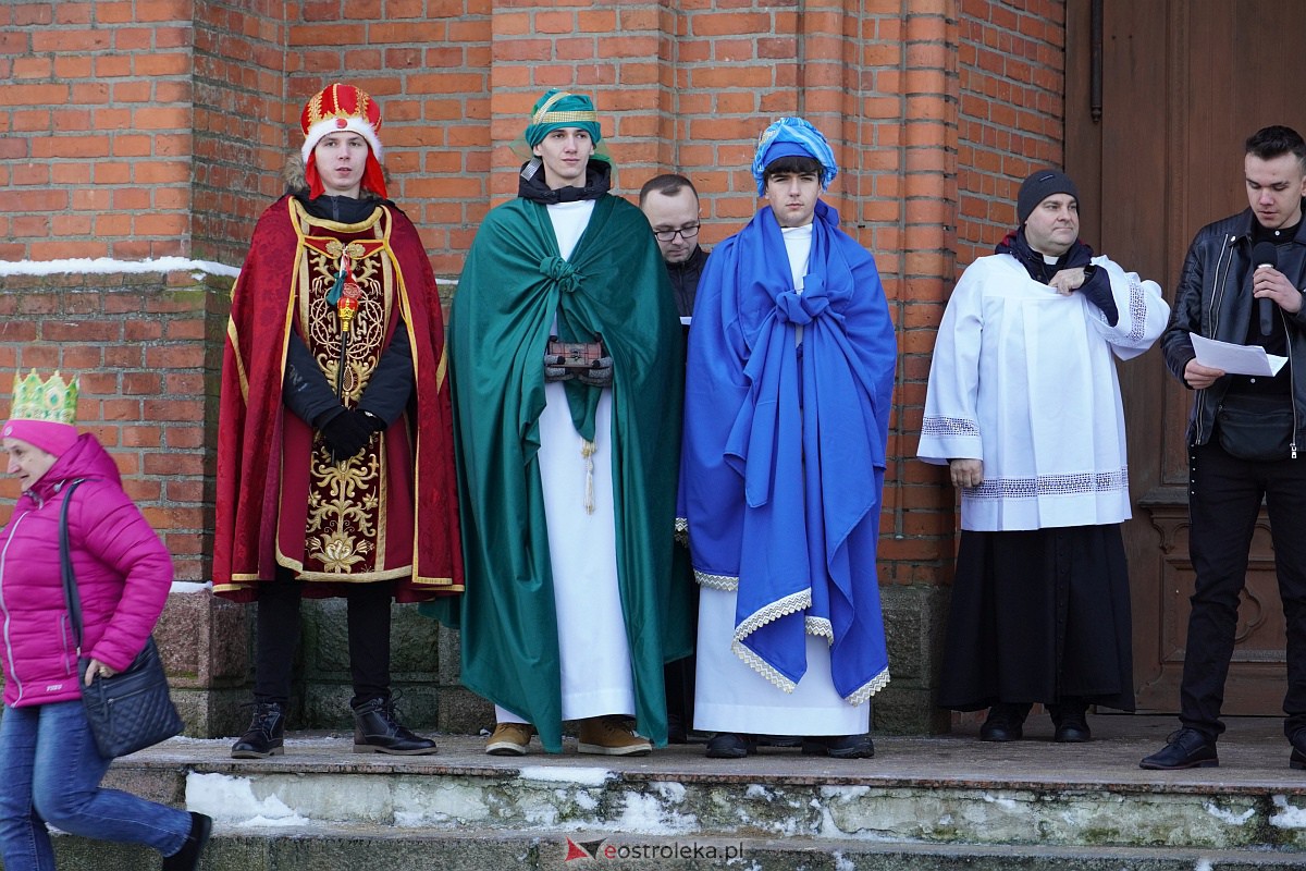 Orszak Trzech Króli w Baranowie [6.01.2024] - zdjęcie #155 - eOstroleka.pl