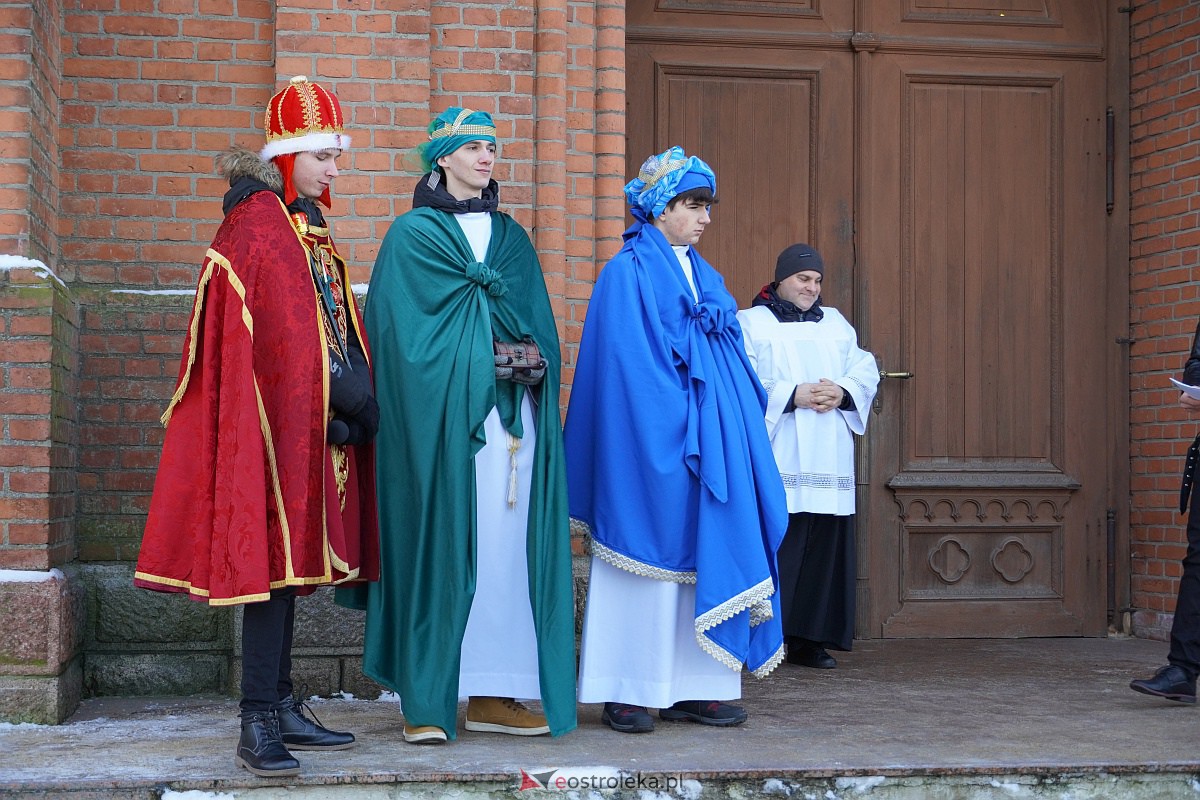 Orszak Trzech Króli w Baranowie [6.01.2024] - zdjęcie #149 - eOstroleka.pl