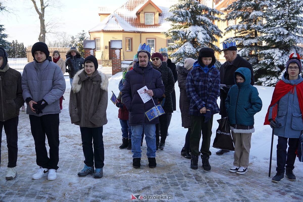 Orszak Trzech Króli w Baranowie [6.01.2024] - zdjęcie #133 - eOstroleka.pl