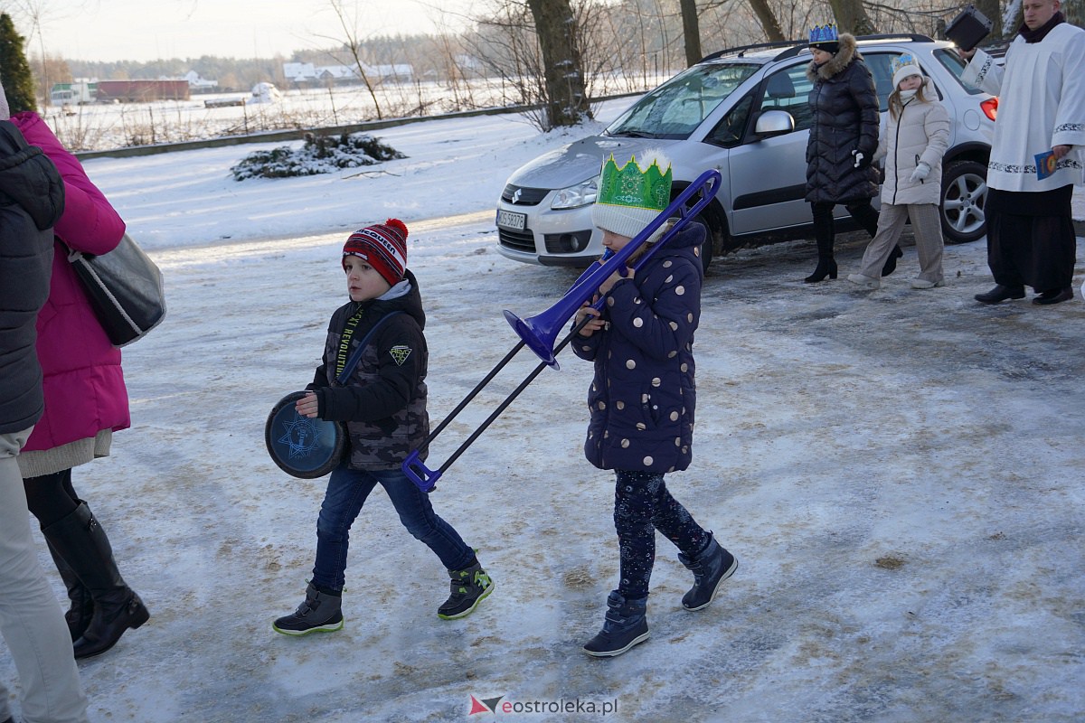 Orszak Trzech Króli w Baranowie [6.01.2024] - zdjęcie #122 - eOstroleka.pl
