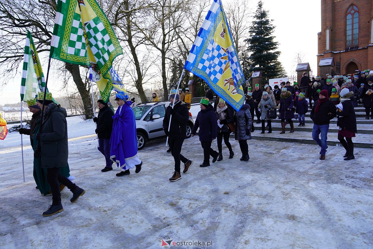 Orszak Trzech Króli w Baranowie [6.01.2024] - zdjęcie #103 - eOstroleka.pl