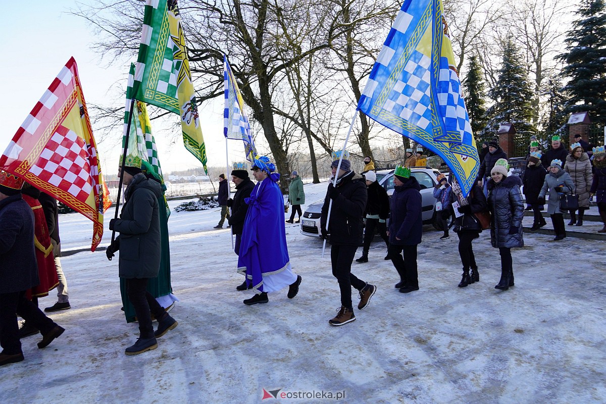 Orszak Trzech Króli w Baranowie [6.01.2024] - zdjęcie #101 - eOstroleka.pl