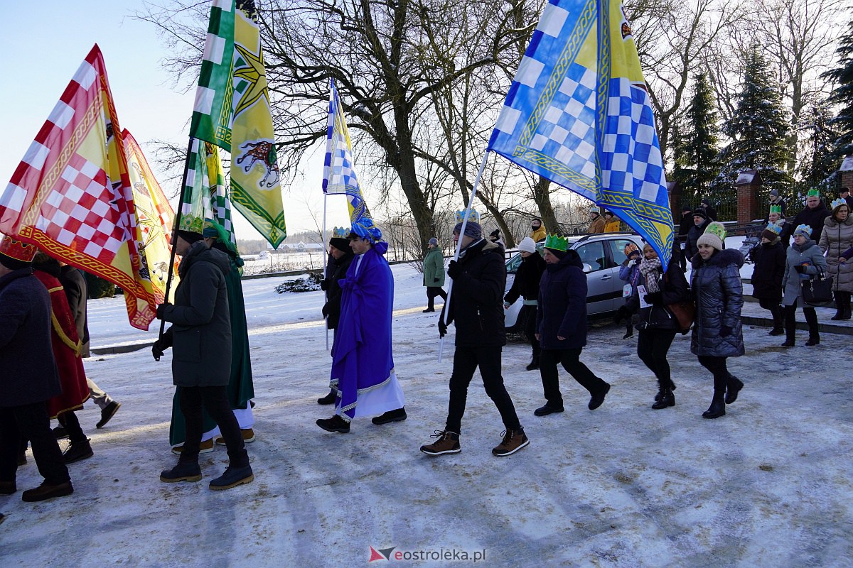 Orszak Trzech Króli w Baranowie [6.01.2024] - zdjęcie #99 - eOstroleka.pl