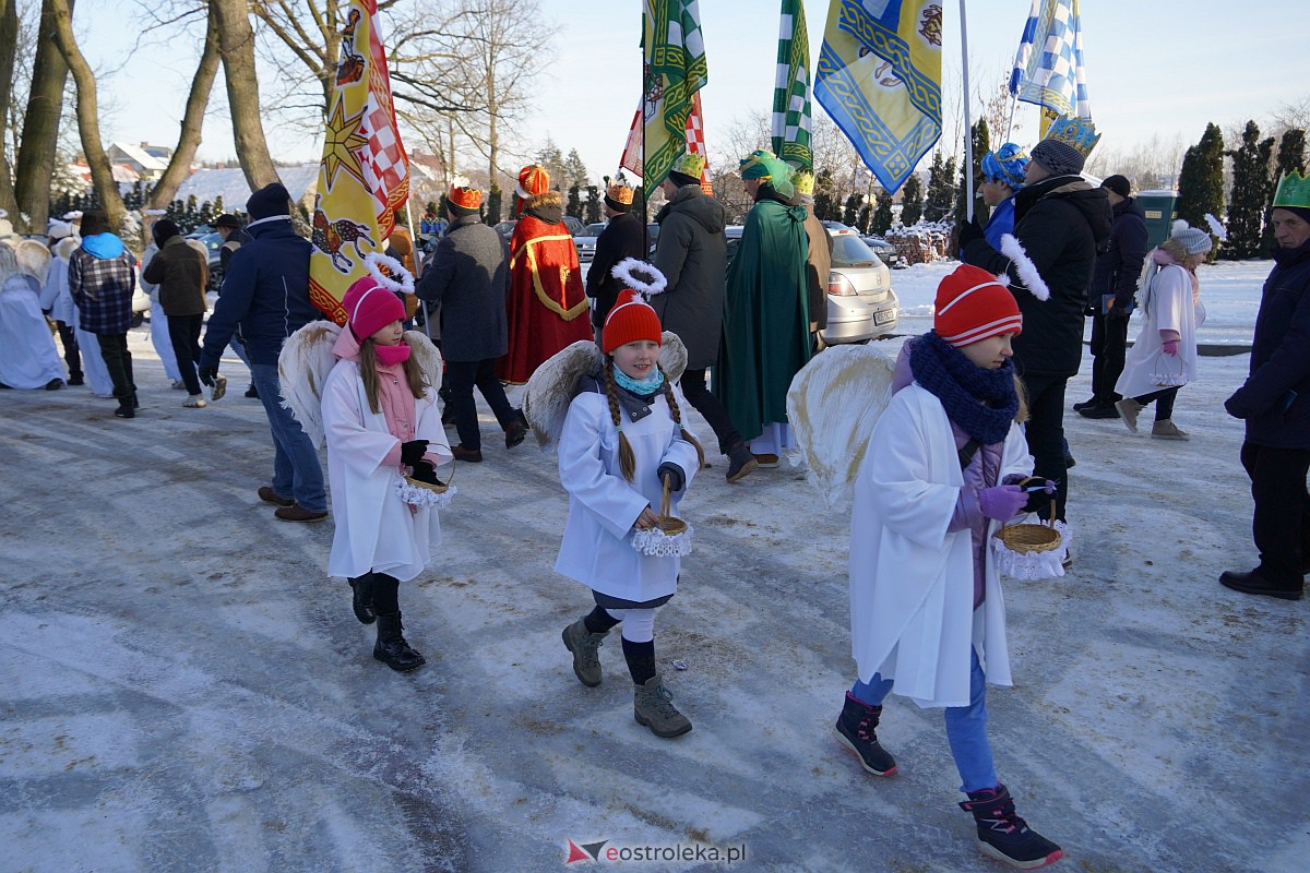 Orszak Trzech Króli w Baranowie [6.01.2024] - zdjęcie #91 - eOstroleka.pl
