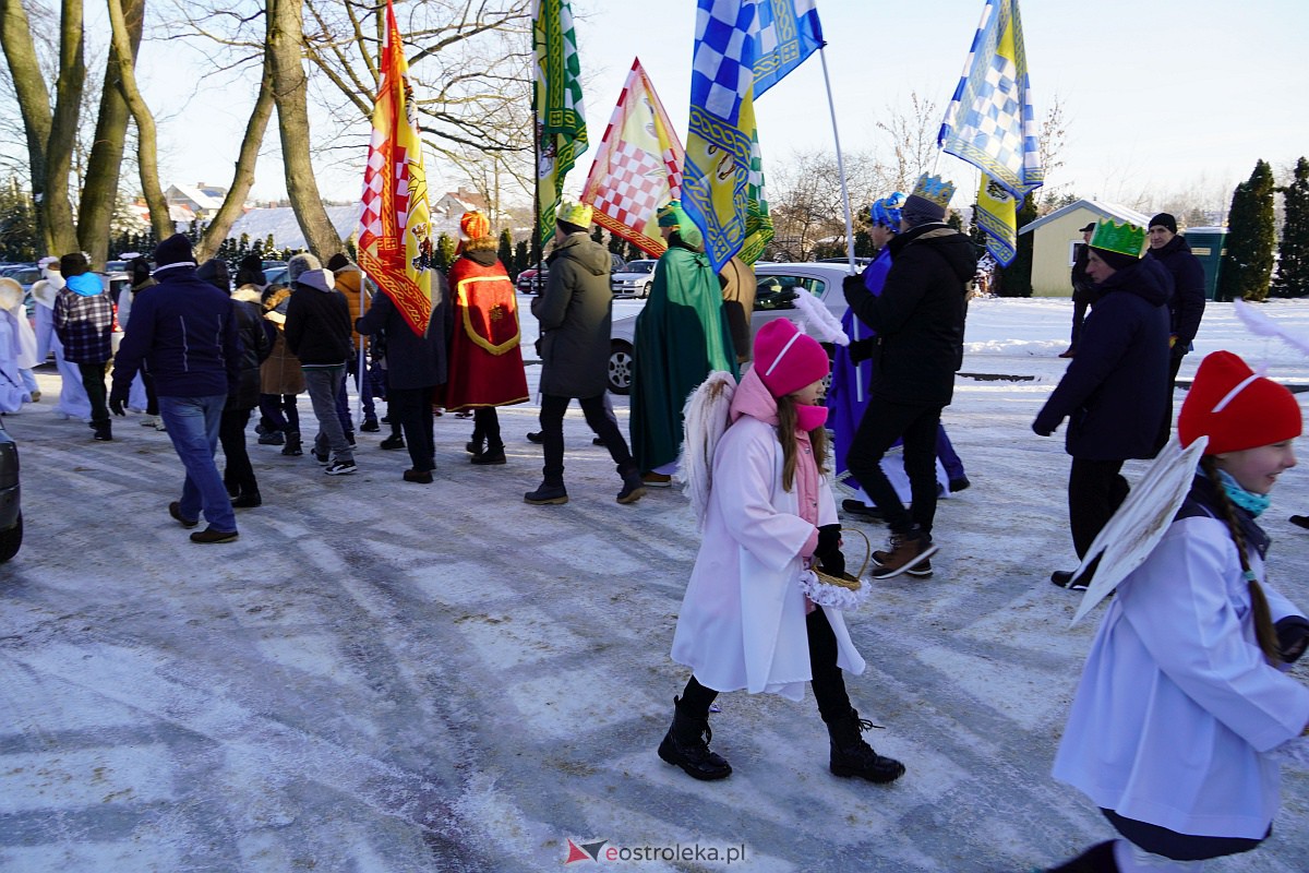 Orszak Trzech Króli w Baranowie [6.01.2024] - zdjęcie #89 - eOstroleka.pl