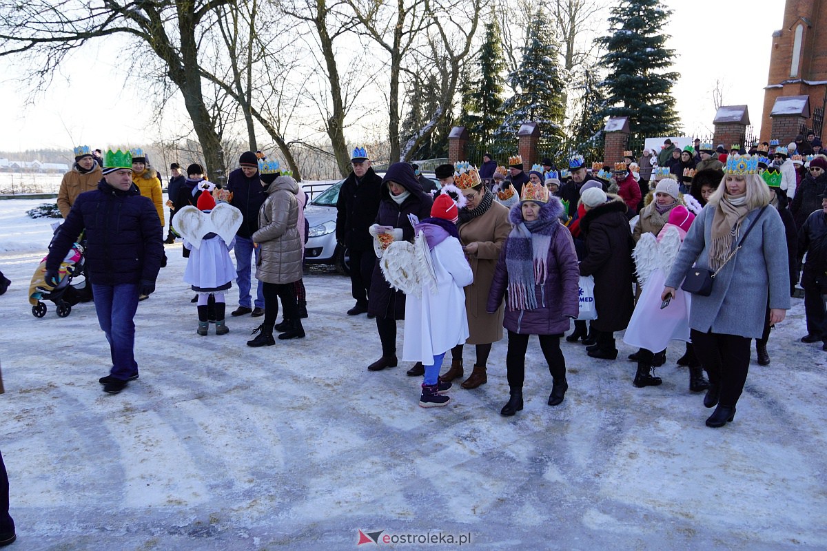 Orszak Trzech Króli w Baranowie [6.01.2024] - zdjęcie #75 - eOstroleka.pl